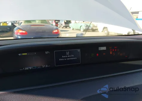 2022 Toyota Prius L z USA, uszkodzony, nr VIN JTDKAMFUXN3176132